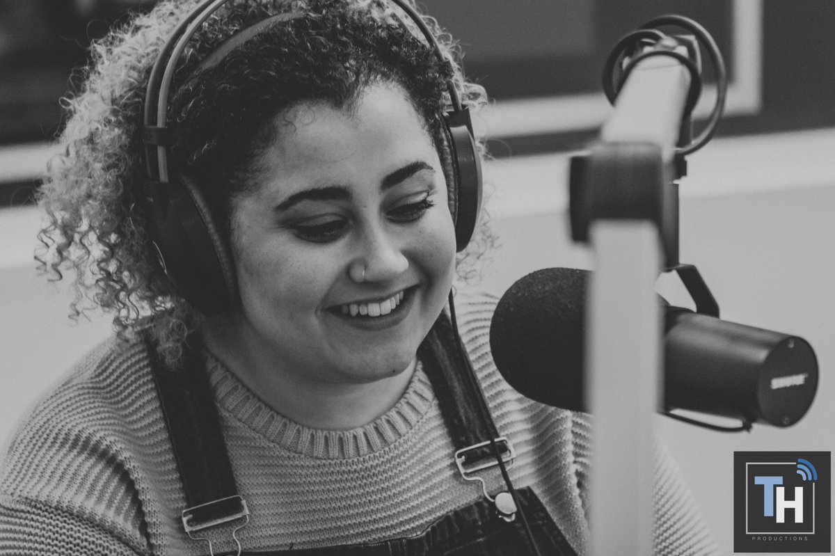 thallproduction's tweet photo. It’s the start of another busy week and recording sessions with @udioradio are going well! Here’s the lovely Leonie doing her thing... #Birmingham #Radio #Freelance https://t.co/uXqIaZuNQB