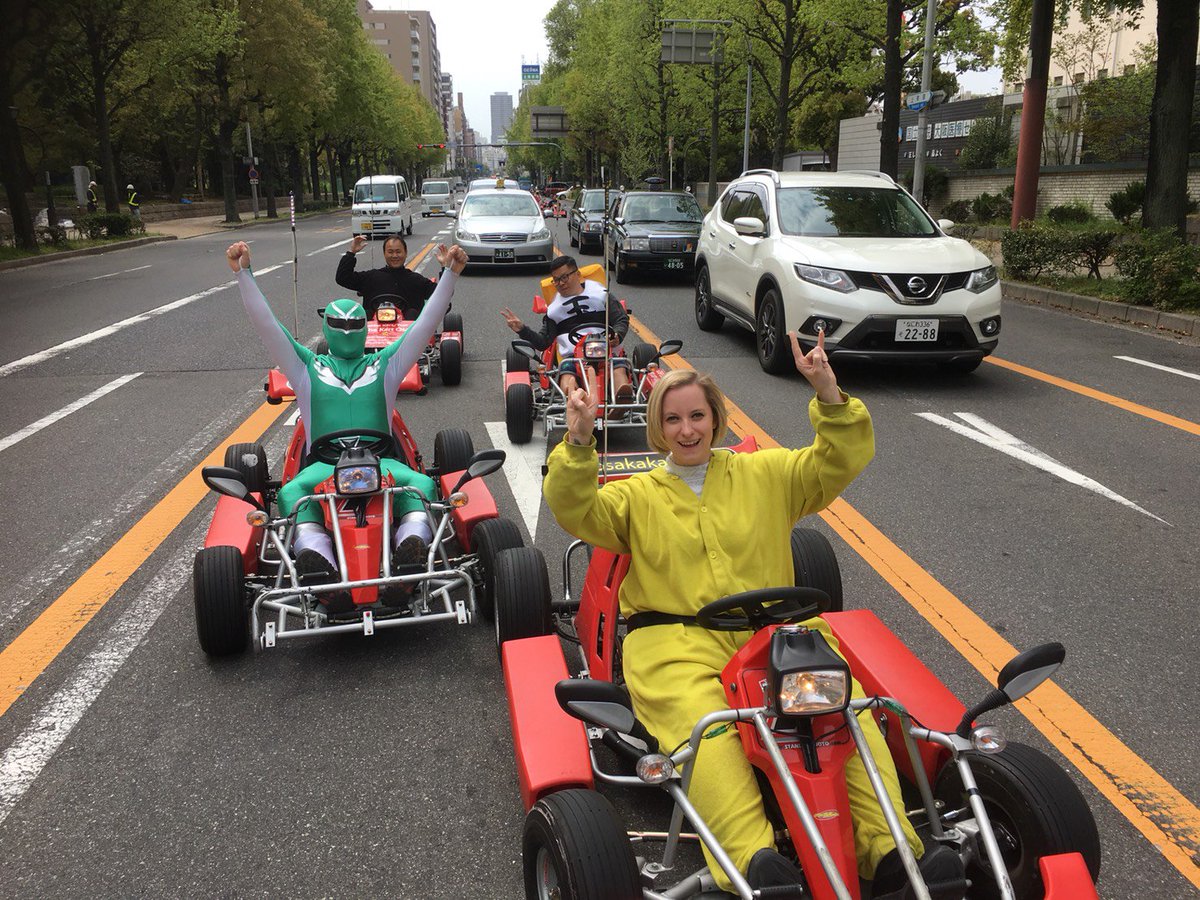 Handz_Gaming's tweet photo. Had a rediculously fun time with @osakakart today! Getting to drive around Osaka, Mario Kart style whilst dressed as the green ranger is something I'll never forget.

#TheRetroByte https://t.co/j6ALfGfr2X