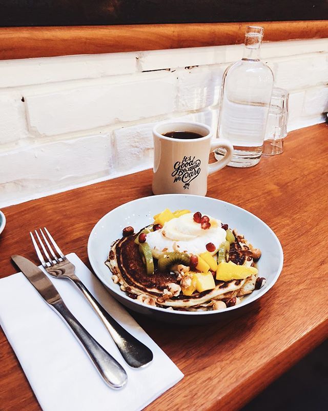 holybellycafe's tweet photo. 🥞 SWEET STACK 🥞 Ran the marathon yesterday? Good on ya' this is your recovery breakfast ! Didn't run the marathon yesterday ? Good on ya' this is.... breakfast. 😛🥞☕️ #KitchenTillFour #Everyday #TurbiLove #TurbiLife #LaBase #EatYourBreakfast #Turb… https://t.co/X6KTfZZnCK https://t.co/1TndXAh8pi