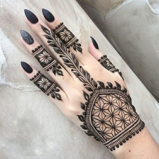 makeuplikeaboss's tweet photo. #nails #nailgoals #nailart #nailideas #glamorous #glamour #makeupblogger #beautyblogger #manicure #beauty #beautytips #makeupblogger #cosmetic #cosmetics #makeup #beleza #MakeupAddict #makeuplover #nailpolish #Cosmetology #uñas #beautyaddict https://t.co/KFpGAVIelz