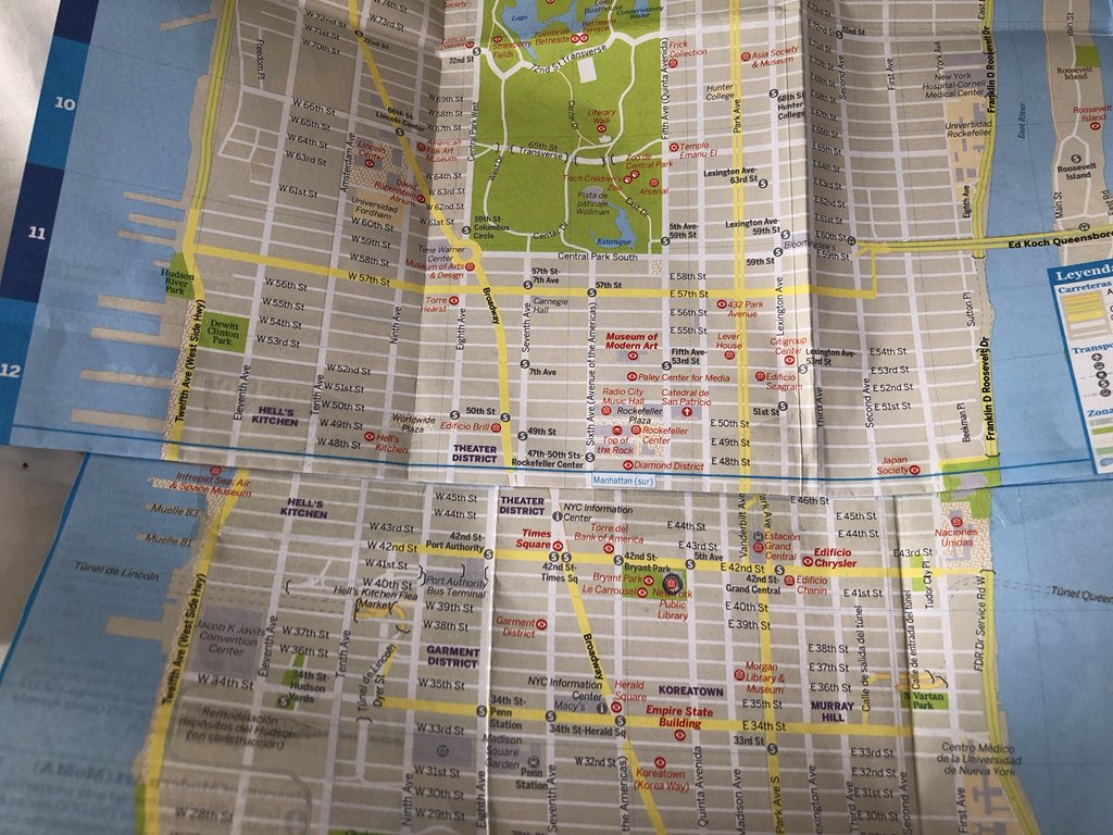 Mariabarrral's tweet photo. @lonelyplanet_es resulta un poco chapucero que en la Guia de NY de cerca las dos mitades del plano no estén a la misma escala, no? Haciendo cuadrar p.e. La 2nd Ave no coincide nada más..🙄 https://t.co/fJCSB9AlYa