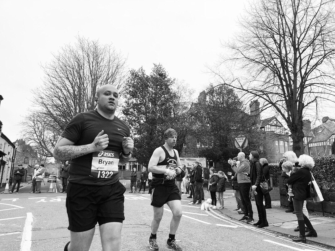 GroundbreakUK's tweet image. It was great fun trying to keep up with these lot yesterday! Brilliant to work with @dentsuaegisUK to film something close to our hearts. 

#StopHomelessness
#ManchesterMarathon