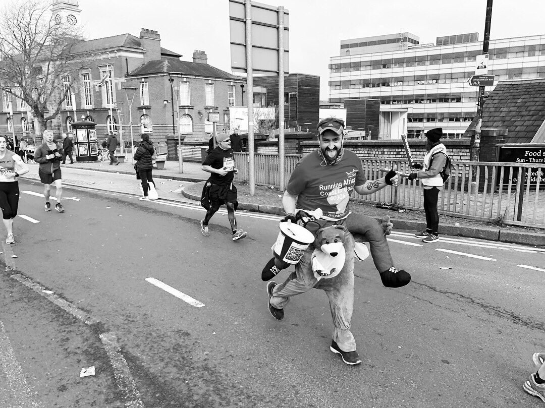 GroundbreakUK's tweet image. It was great fun trying to keep up with these lot yesterday! Brilliant to work with @dentsuaegisUK to film something close to our hearts. 

#StopHomelessness
#ManchesterMarathon