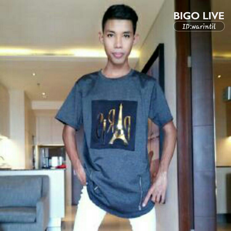 RhieryLee's tweet photo. OMG! Kamu harus melihat ini. #BIGOLIVE.  
https://t.co/BTjsht2iwo https://t.co/zAZamhUmCH