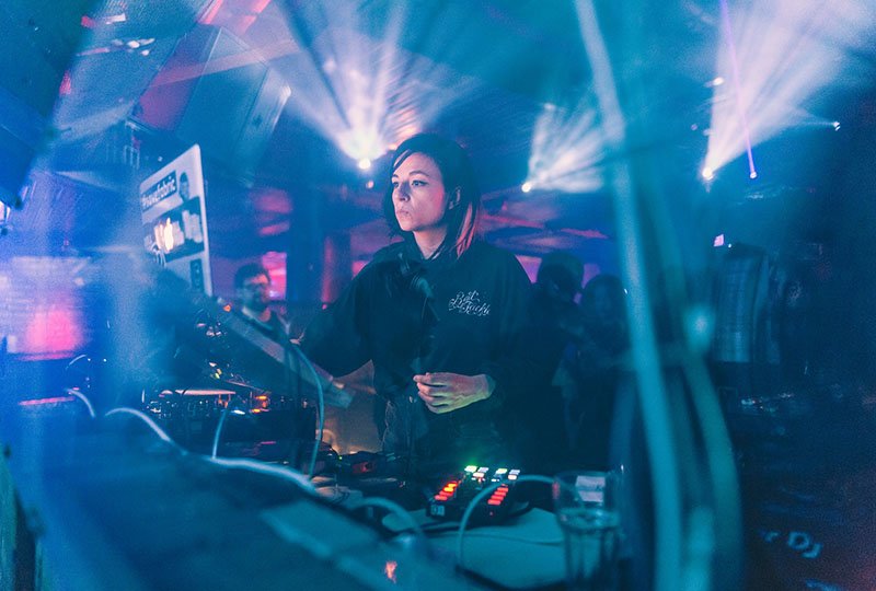 8 of the Best Electronic Music Radio Shows bzzz.in/2qhxI89 <a href="/IbizaVoice/">IBIZA VOICE</a> @22amusic <a href="/NTSlive/">NTS Radio</a> <a href="/QUEENFATIMA/">FATIMA RULLGARDINA VÅFFELDOTTER LÅNGSTRUMP</a> <a href="/worldwidefm/">Worldwide FM</a> <a href="/kirstiblips/">Kirsti</a> <a href="/KMAHRadio/">KMAH Radio</a> @Red_Light_Radio @NoiseInMyHeadFM <a href="/ShantiCeleste/">Peach Discs</a>