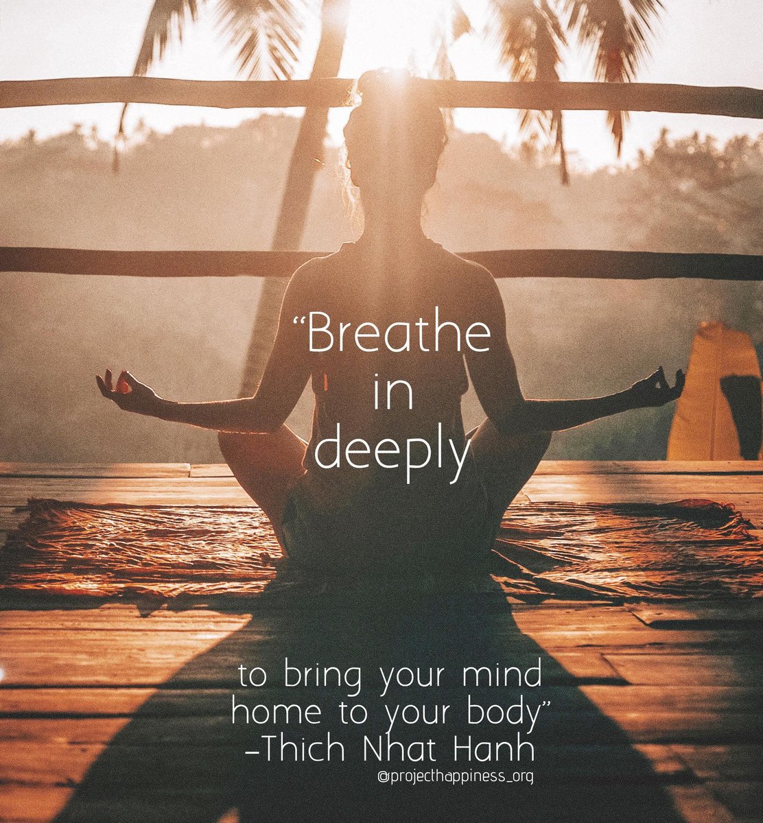 NetwrkWellbeing's tweet photo. If you find yourself getting lost in the busy start of the week, try simply taking a breath and having a moment of #mindfulness as part of your day. #MindfulMonday image via @projecthappy https://t.co/rOcK6VpytM