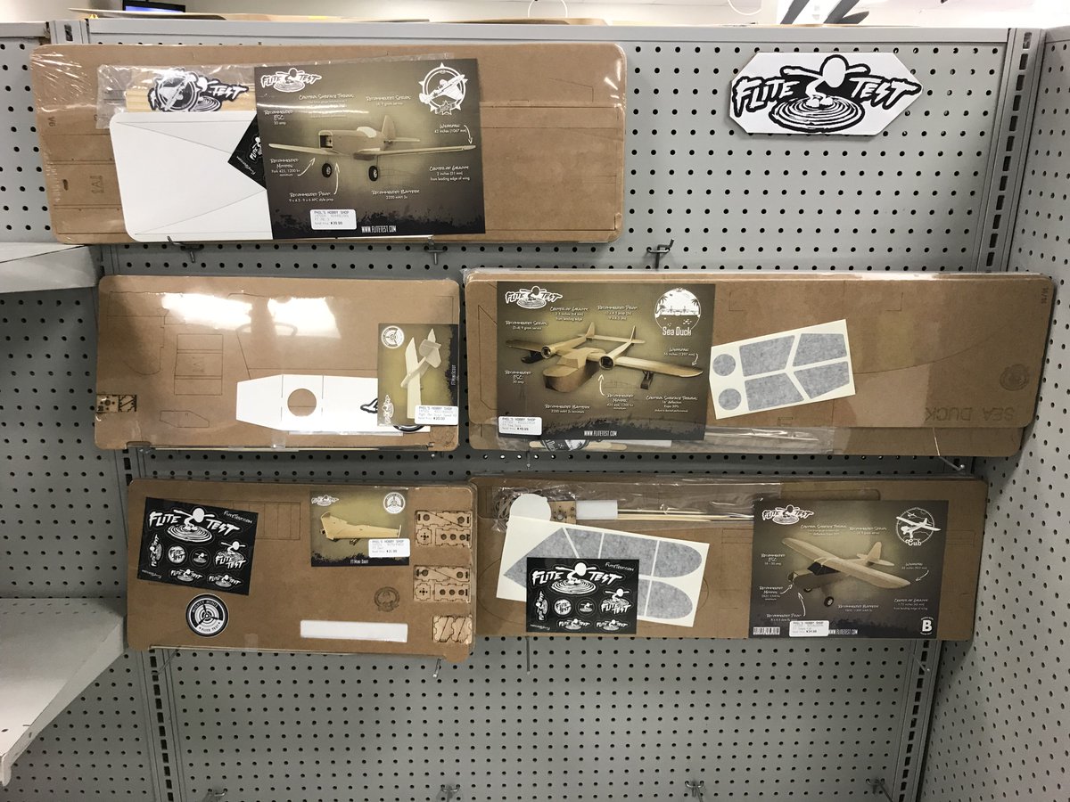 Brian Rowe tweet media