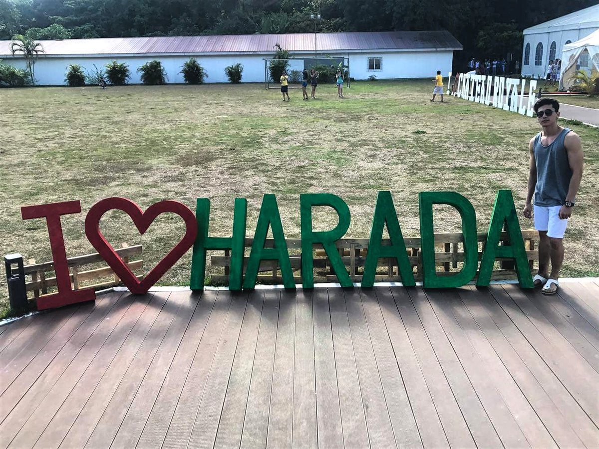 ItsThomAnselmo's tweet photo. Thank you Harada Company 😇

#MrPhilippinesTheStars2016 #HaradaSummerOuting #guestperformer #BenchUnderTheStarsModel #DermaWorldBaby #BillyJamesFitness #EdwinLisaSalon #SmmaTeam https://t.co/lrqBNei16A