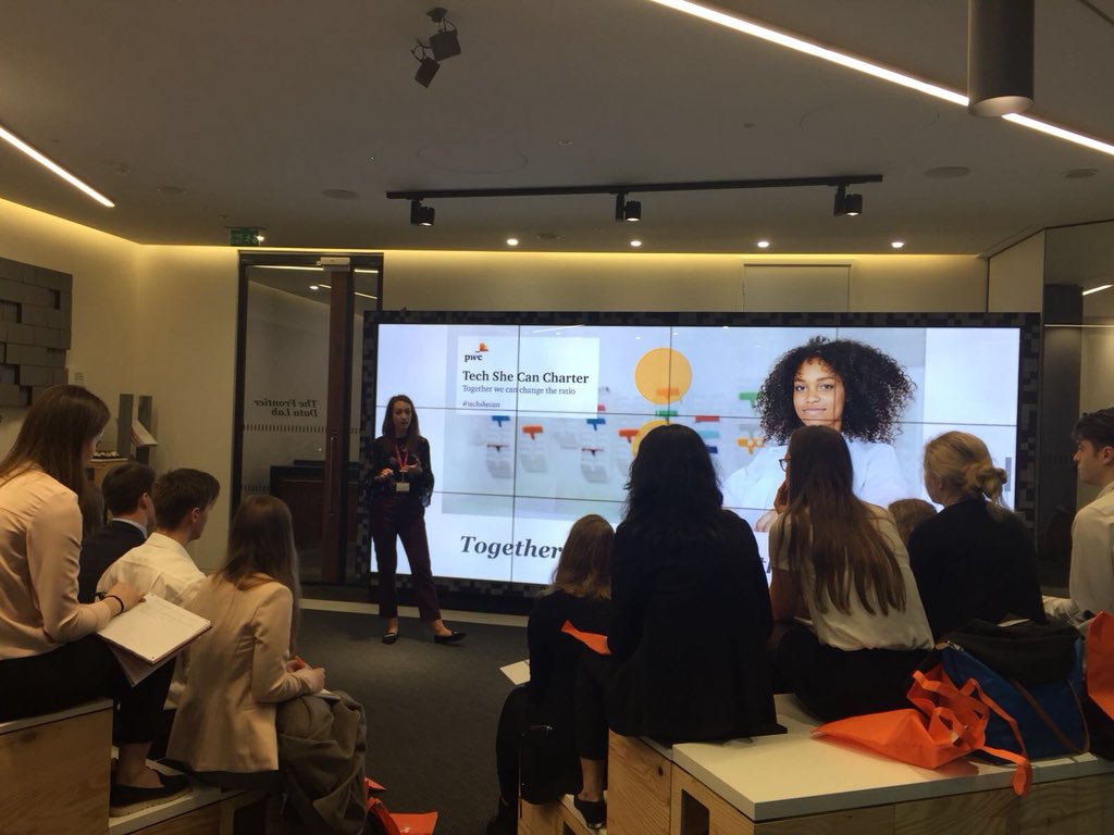 PwC_UK_Careers's tweet photo. 🗓 Today is the start of our Women in Tech and Tech Academy programmes. 

Students are in our Frontier Data Lab today in our More London office before shadowing members of our Technology team over the next two days.

#WelcometoPwC #WomeninTech #Getintotech https://t.co/kTggeKy0jv