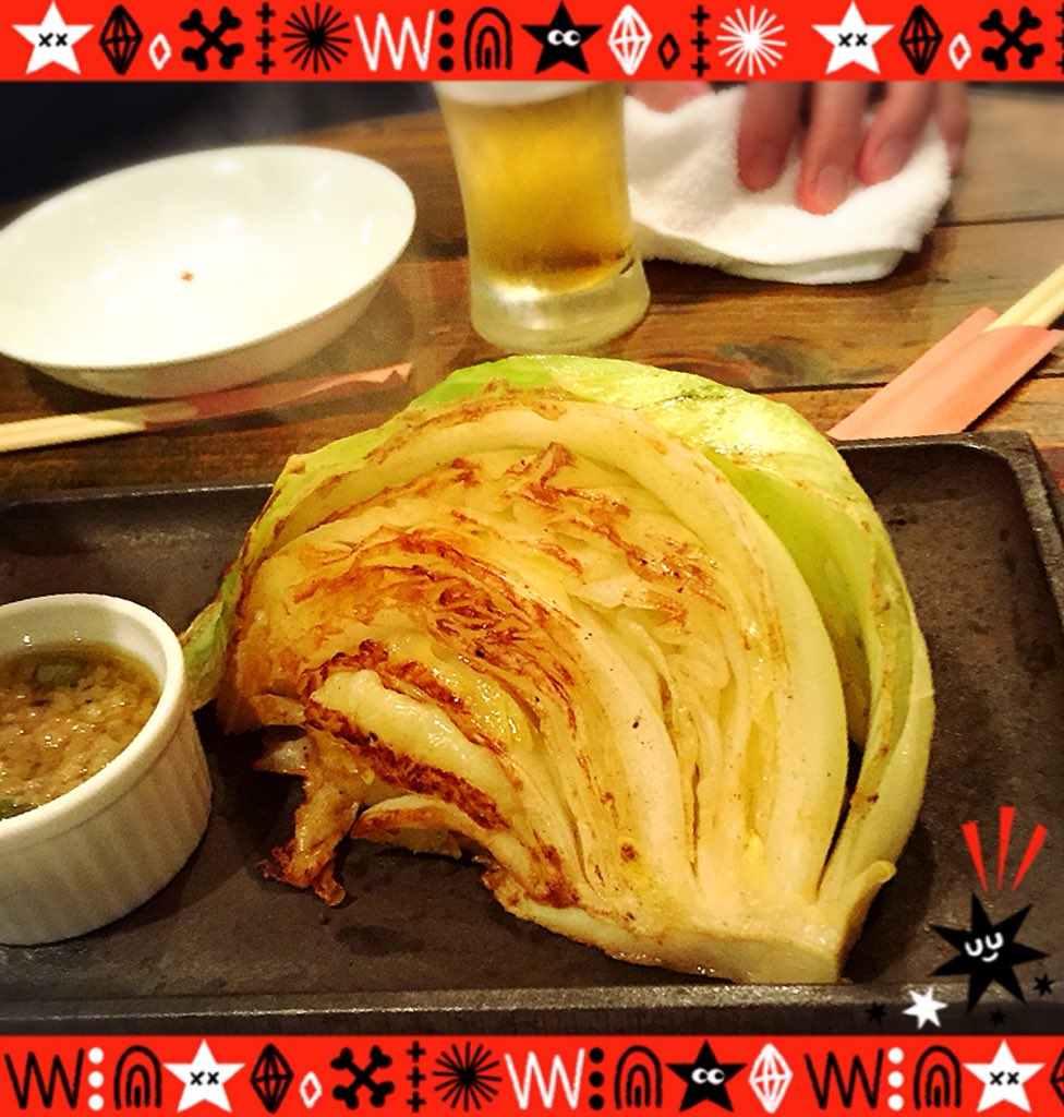 kentastkonishi's tweet photo. #春キャベツ の #ステーキ 😆
#初めて の #食べ方 ですが、#予想以上 に #ジューシー で #美味しかった 😋
おそらく #コンソメスープ で軽く煮てから焼いてると思います。わが家でも #やってみよう ‼️
= This is the #steak of #springcabbage 😆
#spring
#cabbage
#yammy
#osaka
#japan https://t.co/i8lijOWSXs