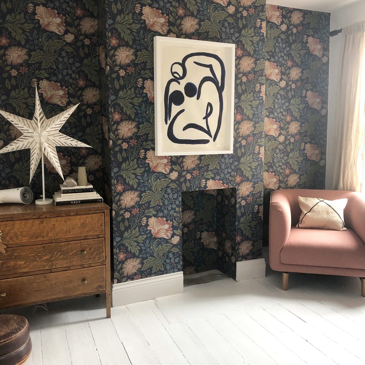 insideherhome's tweet photo. New blog post up about my wallpaper venture with Sandberg's Eva and @WALLPAPERDIRECT https://t.co/uZwOPgusN3 https://t.co/hrXwL9xpN6