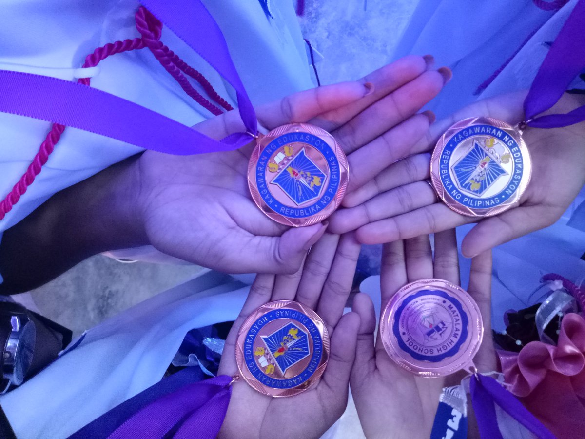 TBenitado's tweet photo. Friendship Goals https://t.co/4hAkdkq7QV