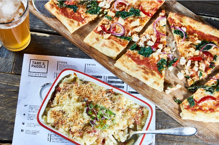 DesignMyNight tweet media