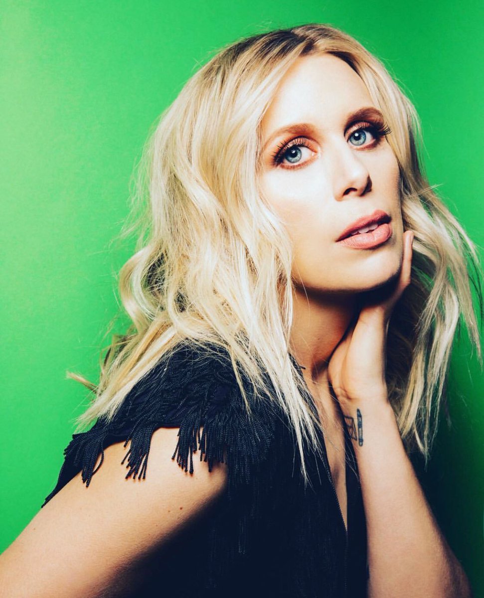 theadamculver's tweet photo. My DJ Pick is an epic jam from the upcoming @elisedavismusic album #Cactus - it's called "Don’t Bring Me Flowers.” The tune doesn’t drop officially until Friday so listen at 8:30a, 10:30, 12:30p, 4:30 &amp; 7:30 to hear it spinning on @Lightning100 today! #L100DJPicks https://t.co/AFgZbft7LH