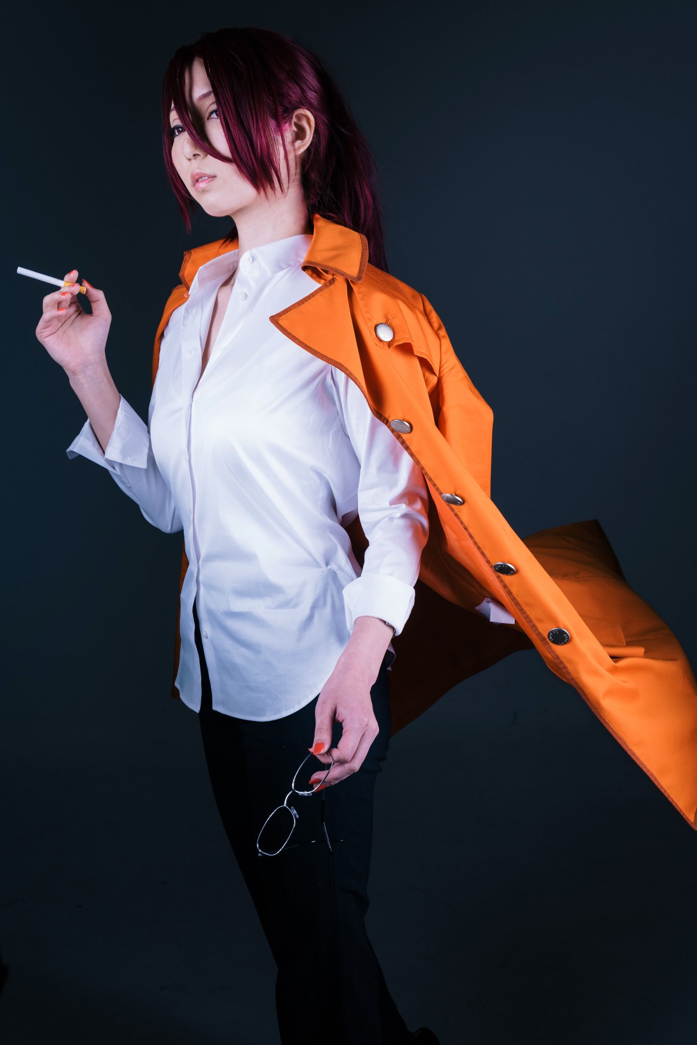 Ryow 学院時代からの決まりでね 私を傷んだ赤色と呼んだ者は例外なくブチ殺している 空の境界 蒼崎橙子 てとさん Yyyajt Studio Cosna Cosna 空の境界 蒼崎橙子