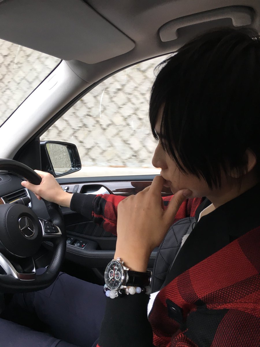 高崎翔太 とりあえず 荒牧くんのドライブシーン しかし かっこいいな 荒牧くんと高崎くん で検索 検索