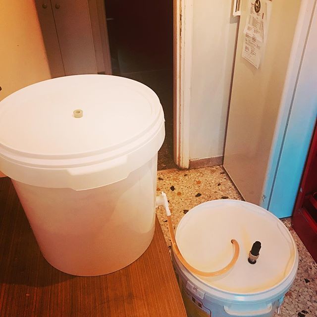 pintmecom's tweet photo. Transflusion of the blood!! Bleeding Zombie Homebrew🤘 #bleedingzombie #heavymetalonthisday #pintmecom #beer #craftbeer #ilovebeer #beerporn #instabeer #homebrew #beernews #beerstagram #beergeek #beerlovers #craftbeerporn #beertime  #beerme #drinkcraf… https://t.co/f97okXjs8N https://t.co/uDS4j2CpK5