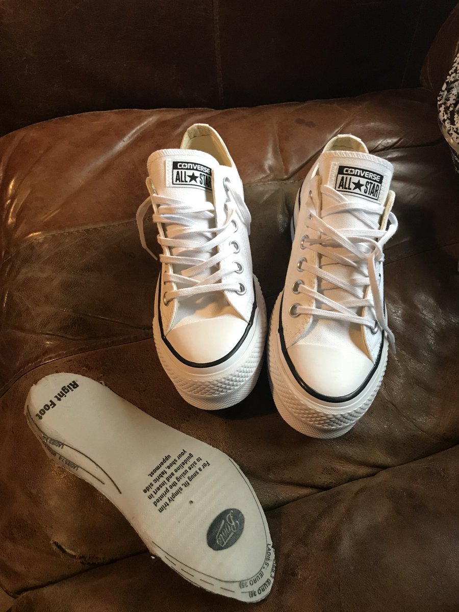 DaisyAlice93's tweet photo. When your @ASOS order arrives with someone else’s shoe insole in 🤢 https://t.co/XBVr2NjWCL