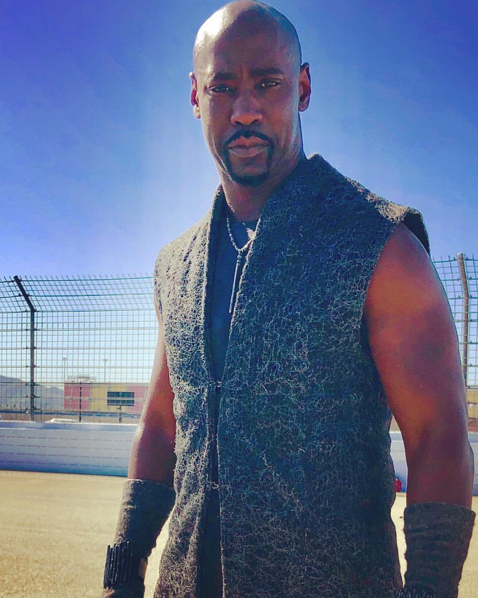 Db Woodside On Twitter Look Who S Back In Full Angel Regalia Last Day Of Filming Season 3 For Me And This Guy That I Love So Much Amenadiel Bts Dbwoodside Luciferonfox