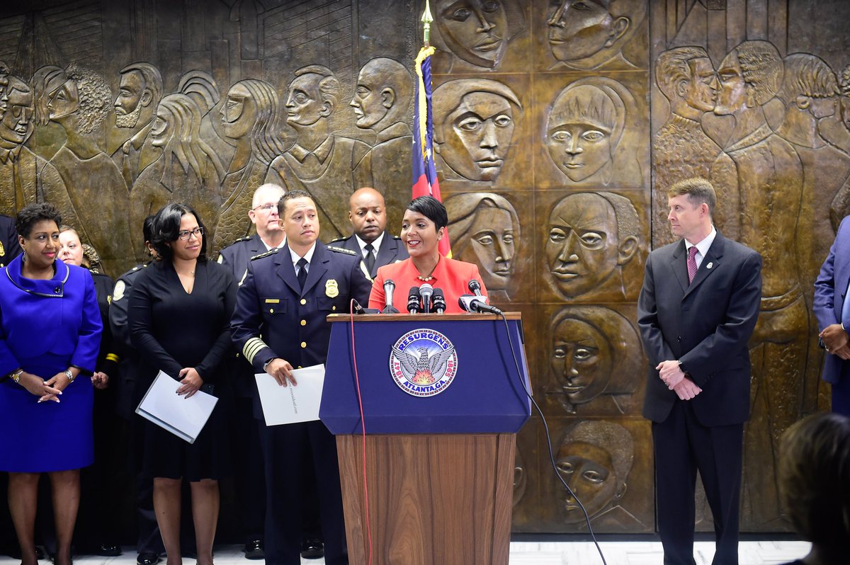 KeishaBottoms's tweet image. Atlanta is a city of second chances.  We believe in joining justice with compassion. Our new prison reentry program is creating a roadmap for people to reclaim their economic potential and rediscover the best sense of themselves. Thank you to everyone who made this possible.