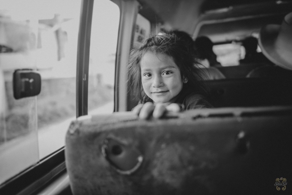 Hoy la foto del día no va de bodas. Pero es que detrás de este perfil de fotografía de bodas hay una persona que fotografía vivencias y en esta ocasión, un viaje muy especial en Perú 

Ahora que estoy de vuelta, toca poner todo en orden de nuevo.