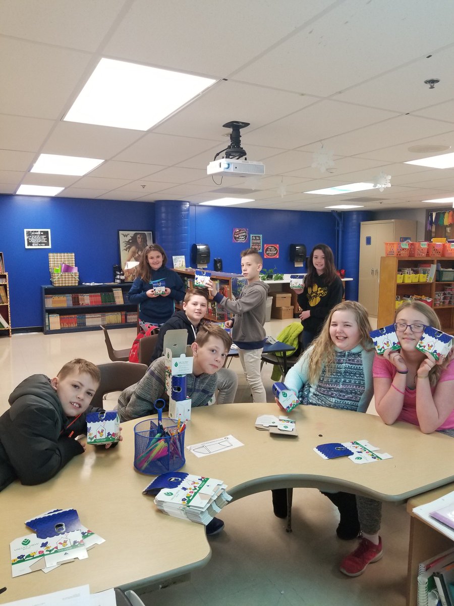 Mrs_Whited26's tweet photo. @SycamoreHills1 Caring Cougars sends a big thank you to Mr. Lubert from @rmhckc for the great presentation this morning! We can't wait to collect more pop tabs for Ronald McDonald House! https://t.co/v3PPoCabeP