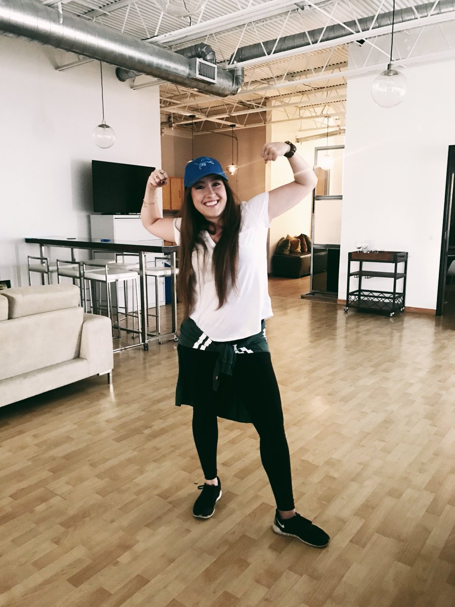 It's #MeetTheTeamMonday and this week we're featuring our Digital Strategist, Kelli Zorn! Today, we also get to celebrate our 1 year with Kelli and we couldn't imagine missing out on the positive energy she brings every single day. Thank you for all you do. Love, White Hat 💜