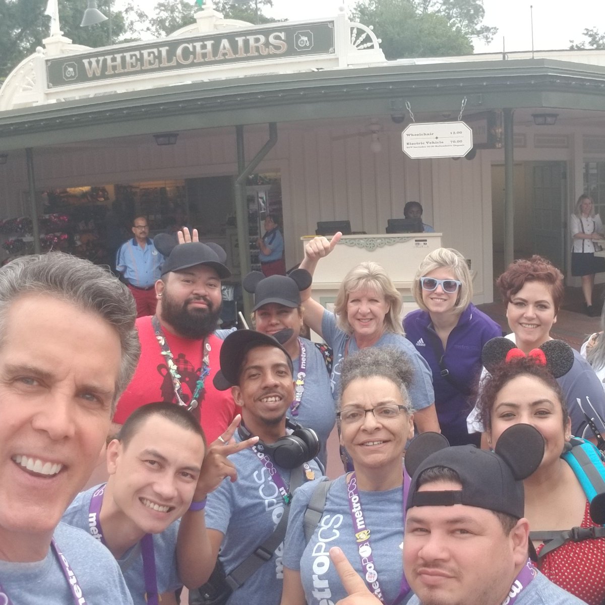 KingKris94's tweet photo. #TeamGreg
#AOY2018 
#MagicKingdom https://t.co/drD55TWvfW
