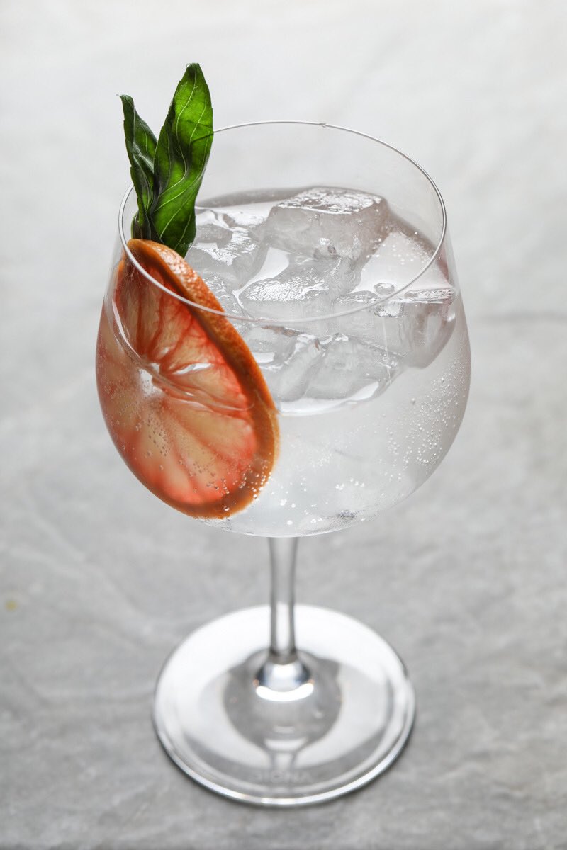 What better way to beat those Monday blues and celebrate #InternationalGinAndTonicDay with this mouthwatering Langley’s G&amp;B (grapefruit &amp; basil) - have a great week one and all.