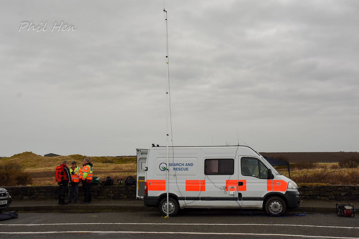 Môn Search and Rescue 🏴 (@monsearch) on Twitter photo Many thanks to <a href="/CL_JonesLtd/">CL Jones Llangefni</a>, timber & builders' merchants for Anglesey, for their generous donation of materials to provide a working desk in our forward control vehicle. These made a huge difference for Saturday's exercise by providing a much better and secure working space. Many thanks to <a href="/CL_JonesLtd/">CL Jones Llangefni</a>, timber & builders' merchants for Anglesey, for their generous donation of materials to provide a working desk in our forward control vehicle. These made a huge difference for Saturday's exercise by providing a much better and secure working space.