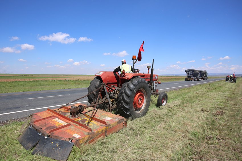 sanral-on-twitter-contractor-development-and-grass-cutting-programmes
