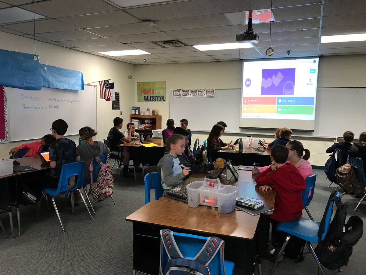 sphillips5th's tweet photo. STAAR Review Kahoot!! #frenshare @BennettFISD https://t.co/8kZNv8JgPI