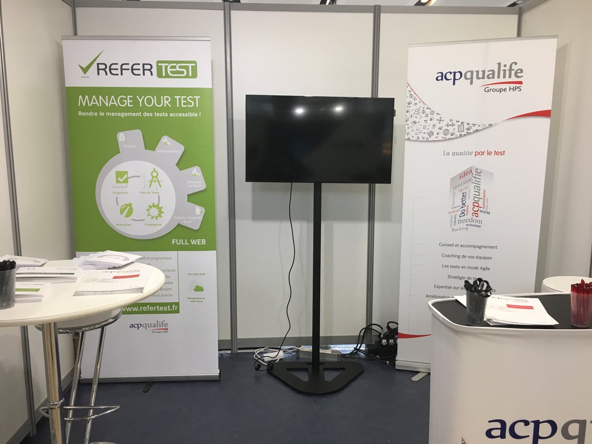 huon_d's tweet photo. L’installation du stand d’@acpqualife et @refertest_fr prend forme
Rdv demain pour la #jftl2018 😄 https://t.co/JHVGYkWchr