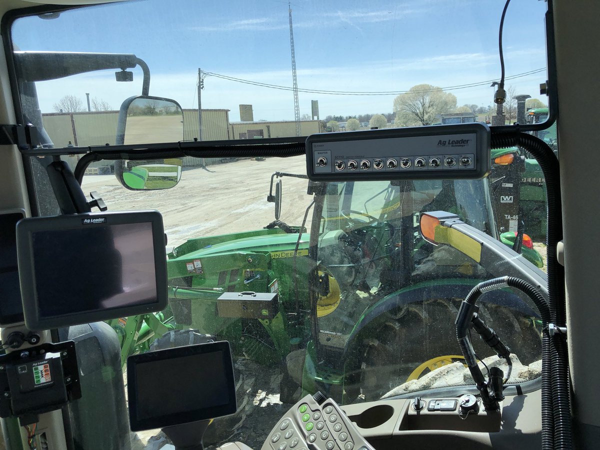 recordharvest's tweet image. Just finished up just in time for planting.  @AgLeaderTech @AGL_dfarmer #SteerCommand #plant18