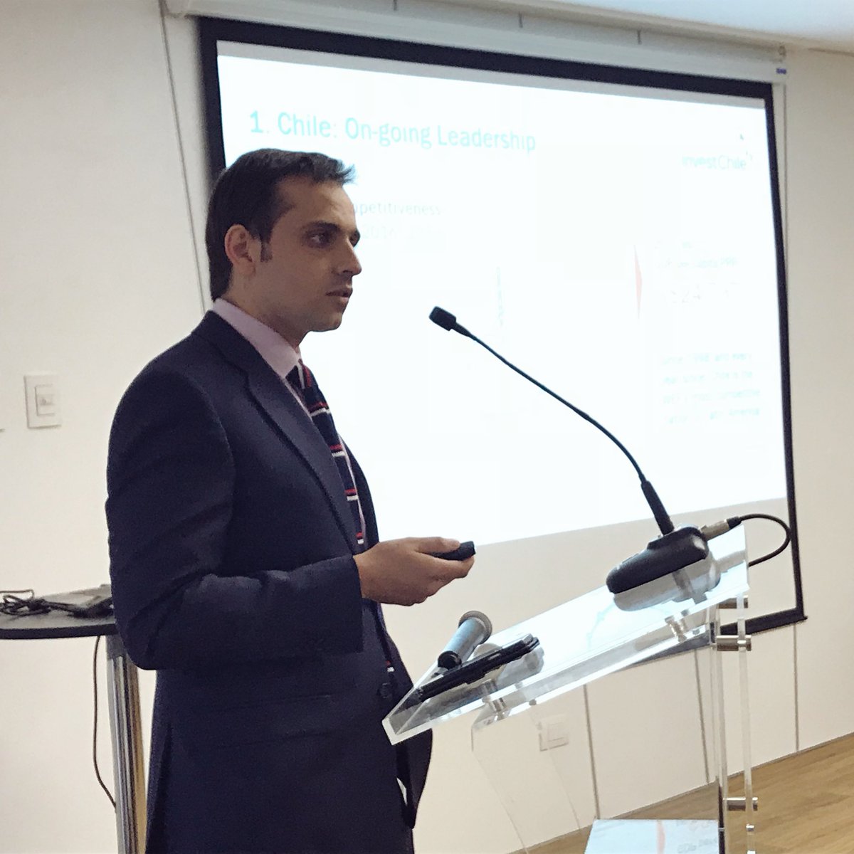 InvestChile's tweet photo. InvestChile investment promotion executive, Salvatore Di Giovanni, presents business opportunities in the Global Services and IT sectors to potential investors from the Baltic Nations #BuildingYouFuture #Chile https://t.co/oBTN7FRqnV