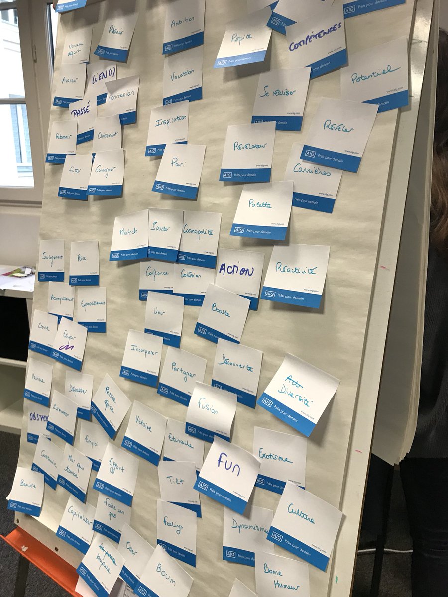 PaulaEnactus's tweet photo. @EnactusFrance animait un brainstorming pour le projet Le Baba afin de trouver un nom nouveau au sein de l’incubateur @Kiwanda__ ! Au programme créativité, créativité, créativité ! 🎨👩🏼‍💻✍🏼 https://t.co/KVtgMMQMG8