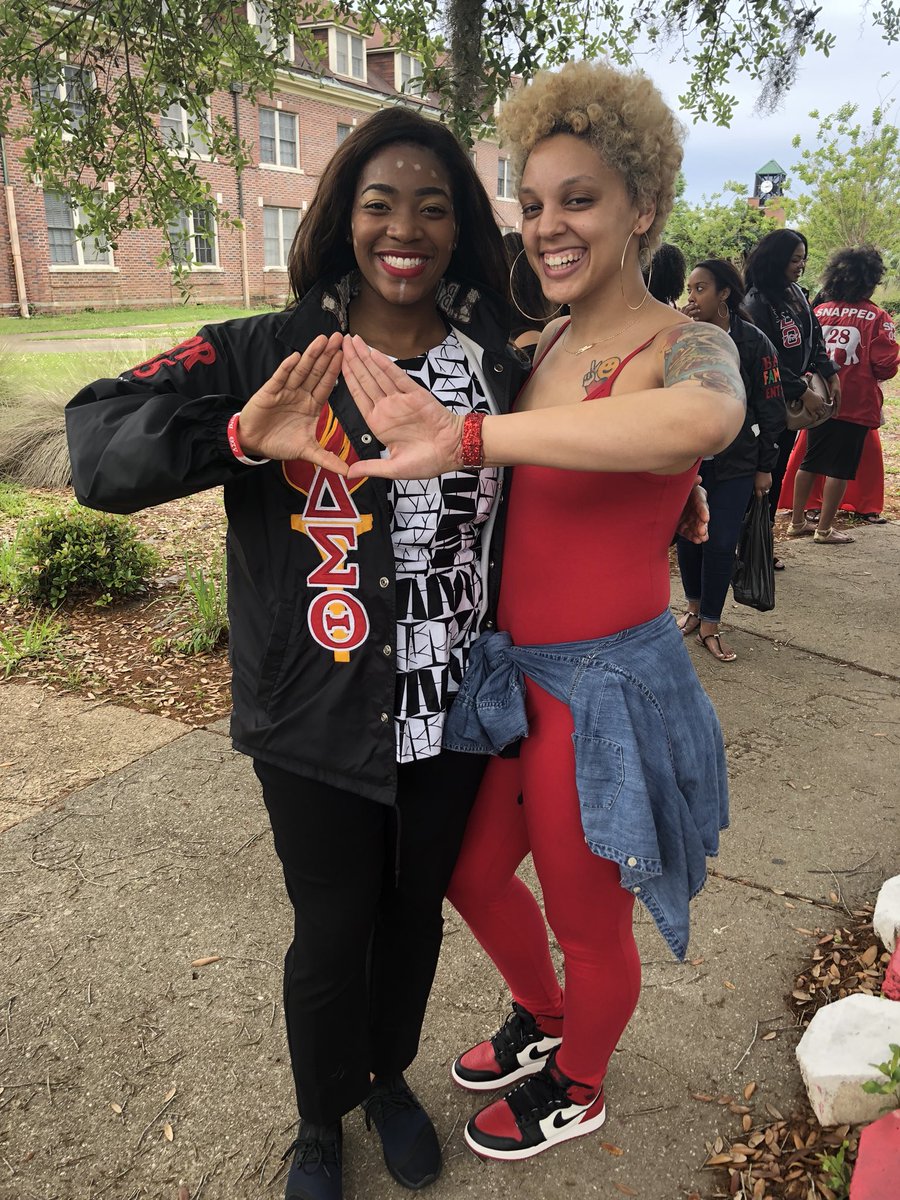 aye_alex1's tweet photo. My baby ism is the cutest. 🔺🐣🐘 #45 #FinallyAProphyte #Spring11 #Spring18 #7YearsANeo https://t.co/ClAkGrfjbI