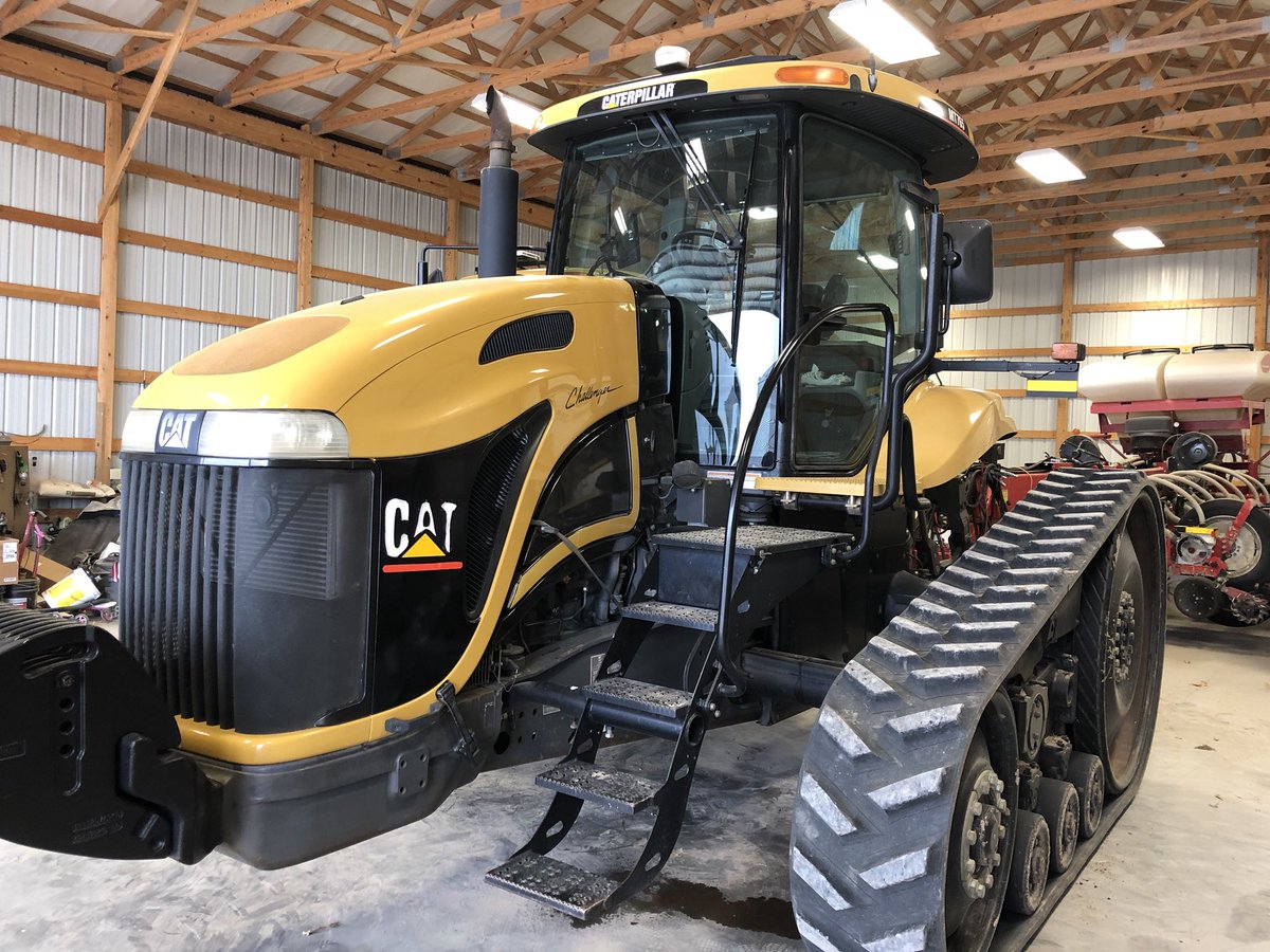 recordharvest's tweet image. Finished this tractor up last month.  She’s ready to go.  @AgLeaderTech @AGL_dfarmer @recordharvest #plant18 #SteerCommand