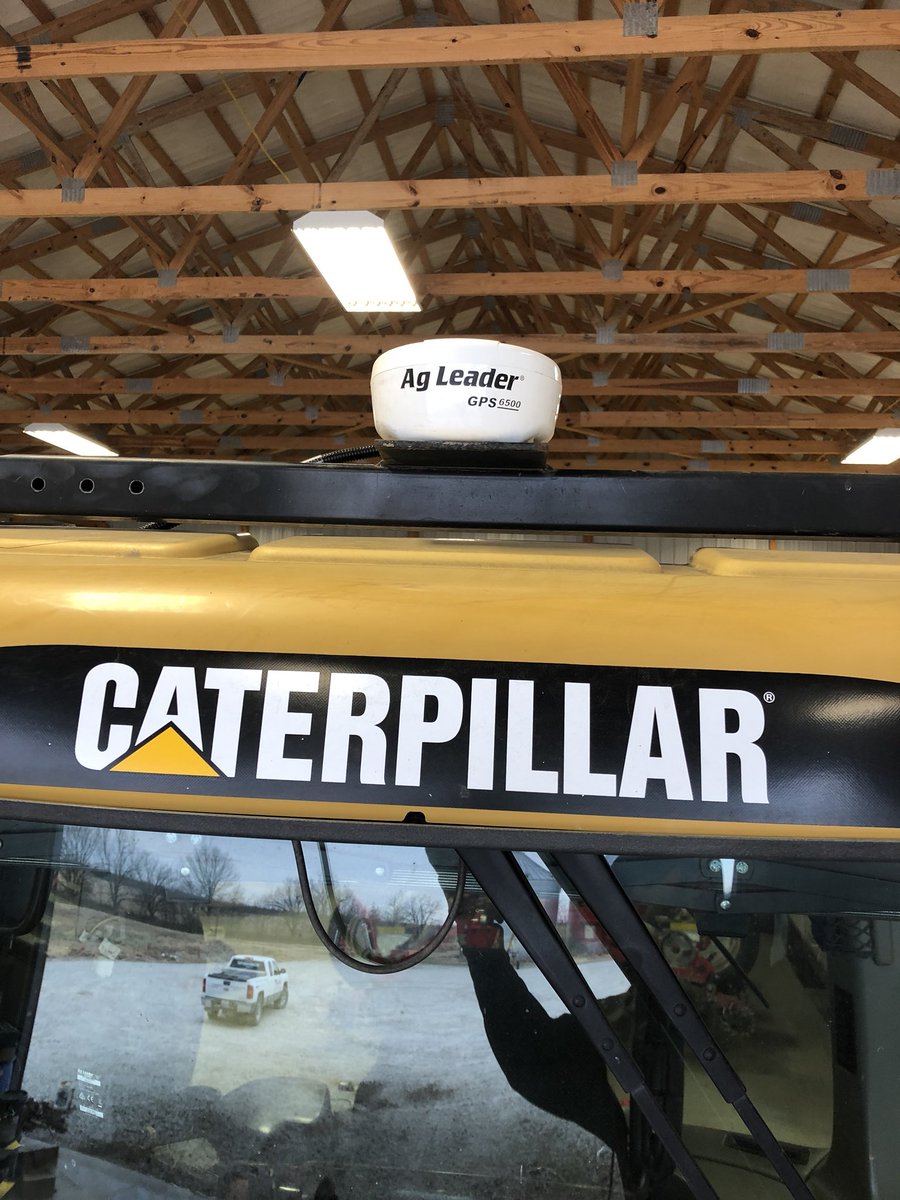 recordharvest's tweet image. Finished this tractor up last month.  She’s ready to go.  @AgLeaderTech @AGL_dfarmer @recordharvest #plant18 #SteerCommand