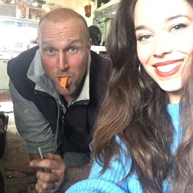 lhalescoaching's tweet photo. Postponed birthday picnic on The floor by the fire 🔥 #29club https://t.co/L6SsbOhmpQ https://t.co/xdNBJQTr5Y