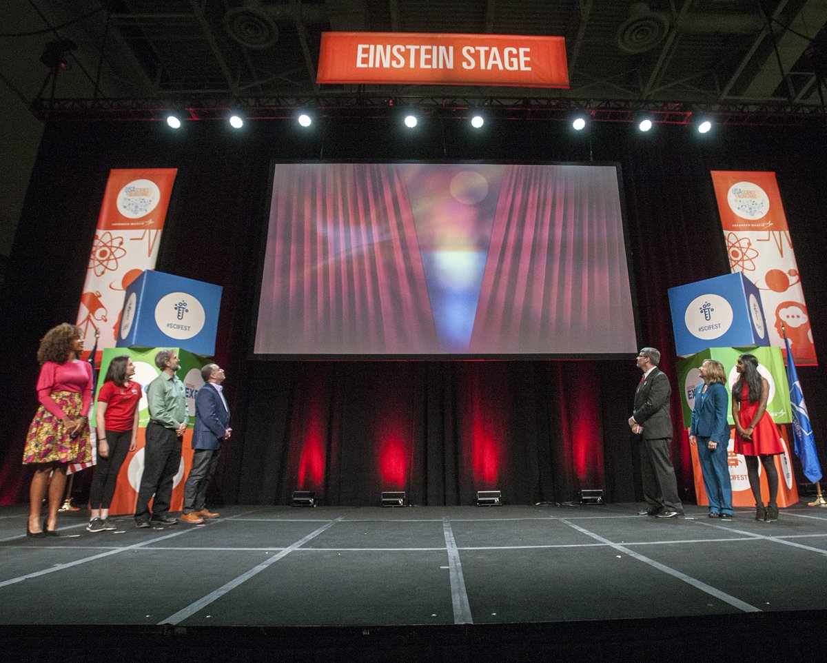 USPS's tweet photo. Highlights from last week's #STEMEducation stamp dedication at @USAScienceFest's #SciFest! The stamps are now available for purchase at https://t.co/CQvL3r1P8k! https://t.co/ZpBBFUO1KL