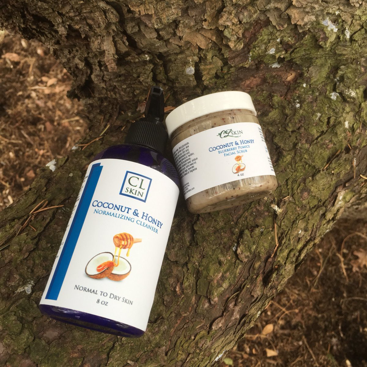 CLforMen's tweet image. After using our exfoliating coconut &amp;amp; honey blueberry pumice scrub be sure to cleanse with our coconut &amp;amp; honey cleanser. It normalizes and bring vital nourishment to your skin. Callalilycosmetics.com/cl-for-men/