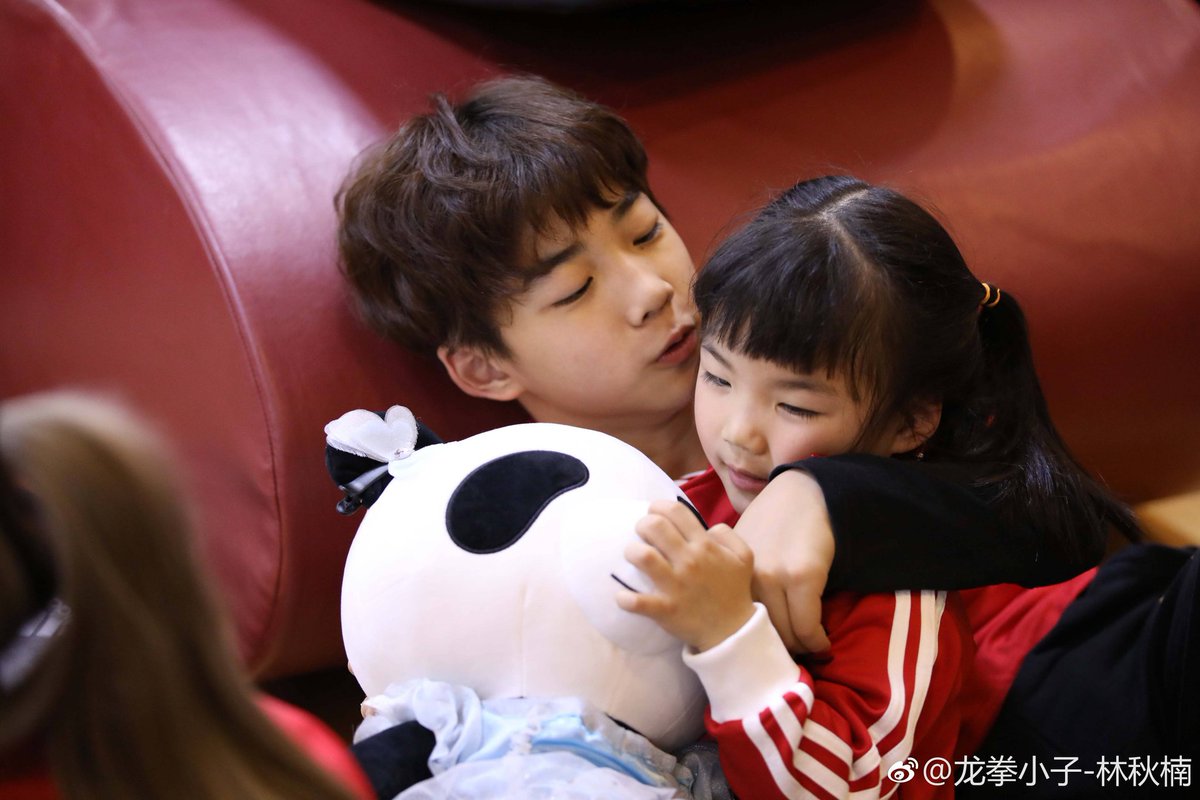 Linqiunan3's tweet photo. #龙拳小子#  
❤好有爱，好羡慕妹妹有这样一个哥哥[好喜欢] https://t.co/icFoOSNskO