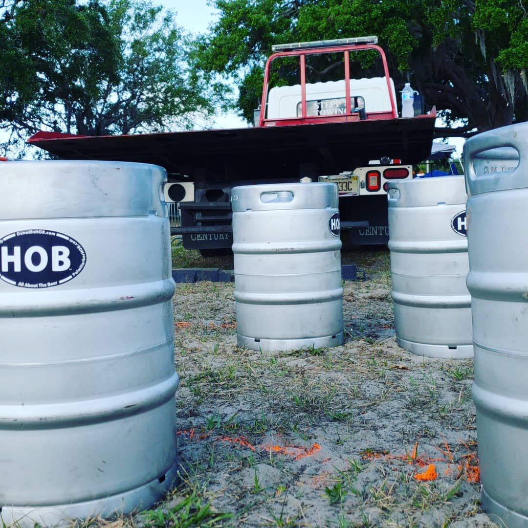 Foundation4SA's tweet photo. Thank #SteppsTowing and #HouseOfBeers for the use of your equipment for the keg carry competition at the #DunedinHighlandGames.
Thank you to all that participated in the challenge & congratulation to #GarrettBlatnik with a 38 second run to take first place and the $500.00 prize. https://t.co/nEoby13AJu