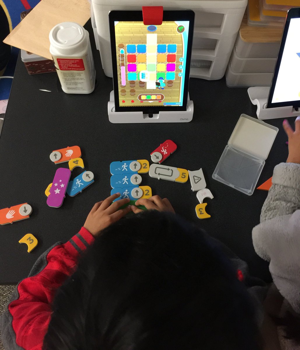 MsFdz11's tweet photo. Good morning, OSMO!!! Our favorite station! #OSMOambassador @OsmoCoding @PlayOsmo #nhekinderrocks #osmofun #OsmoCoding https://t.co/6yGrvEAzbj