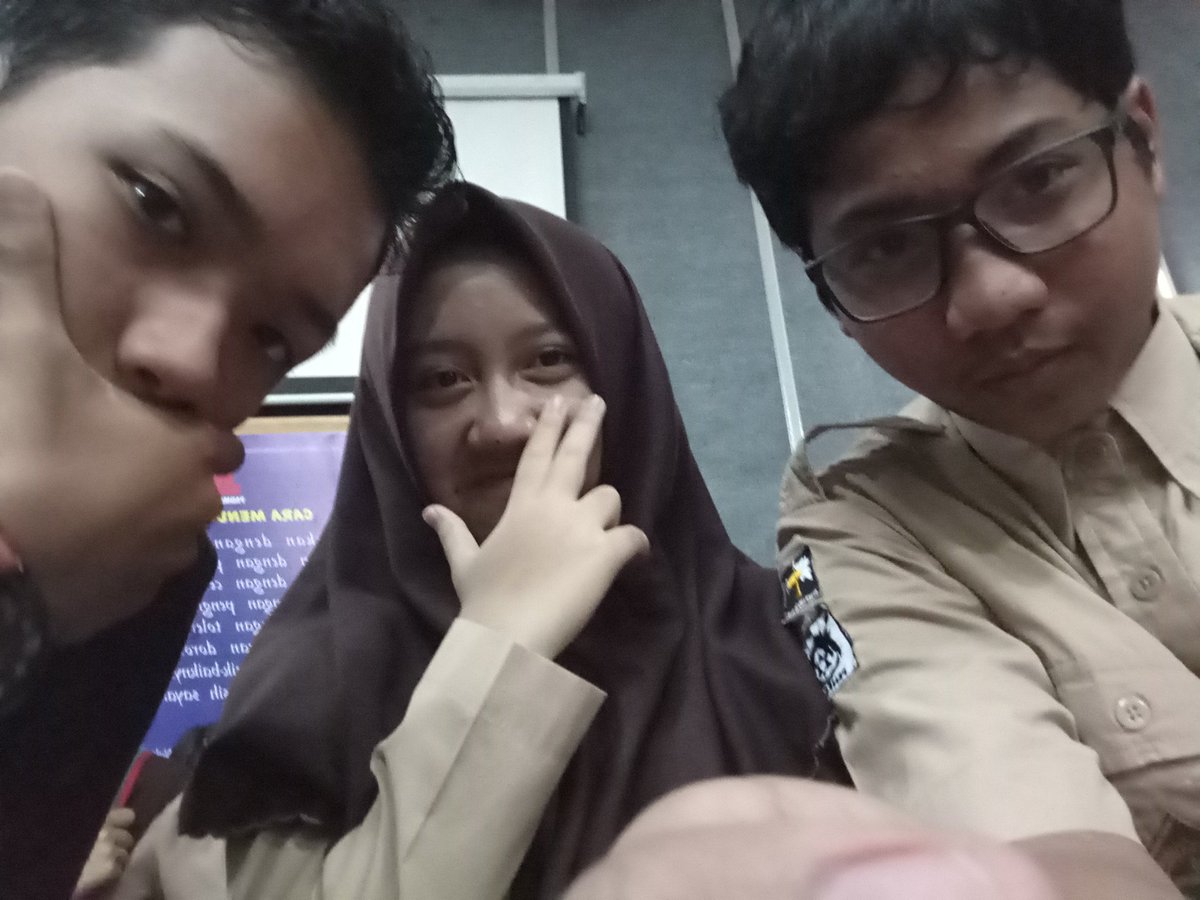 PEDCMache's tweet photo. Congratulation PEDC as Fourth Place at PSDC 2018 (Rizky,Devi,Demas) https://t.co/c2gNepPpqy