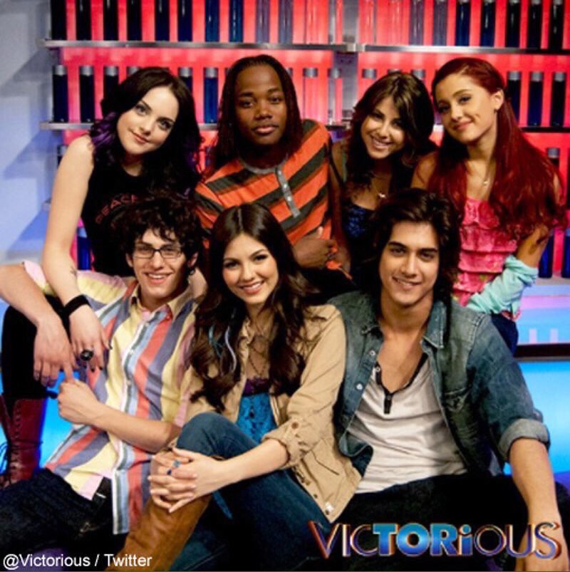 うーばー 少し前よく見てた Victorious 日本語吹き替えはdvd販売も無いし再放送もやらないから見たいのに見れない 最近すごく見たい衝動に駆られてる 届け ビクトリアス再放送希望 ビクトリアスdvd発売希望 Nhk Etele T Co Xo1xjczbti うーばー 少し前よく見てた Victorious 日本語吹き替えはdvd販売も無いし再放送もやらないから見たいのに見れない 最近すごく見たい衝動に駆られてる 届け ビクトリアス再放送希望 ビクトリアスdvd発売希望 Nhk Etele T Co Xo1xjczbti