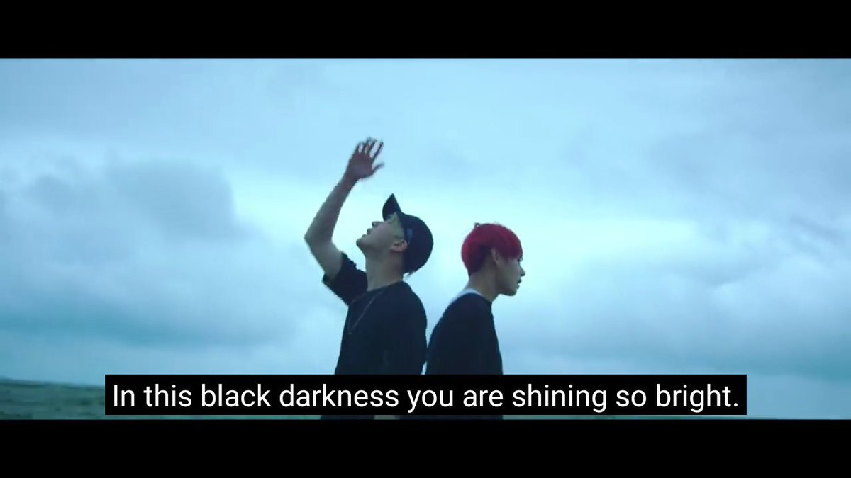 chwexx29's tweet photo. Ayer viendo Save me me encontré con está hermosa escena 

@BTS_twt  
#MTVBRKPOPBTS #PremiosMTVMiaw #RMDimples https://t.co/2EdHOD4ucO