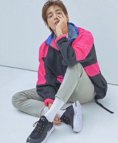 jaewonarchive's tweet photo. i opened two gifts today and they were my eyes https://t.co/EIjTpsc6wl