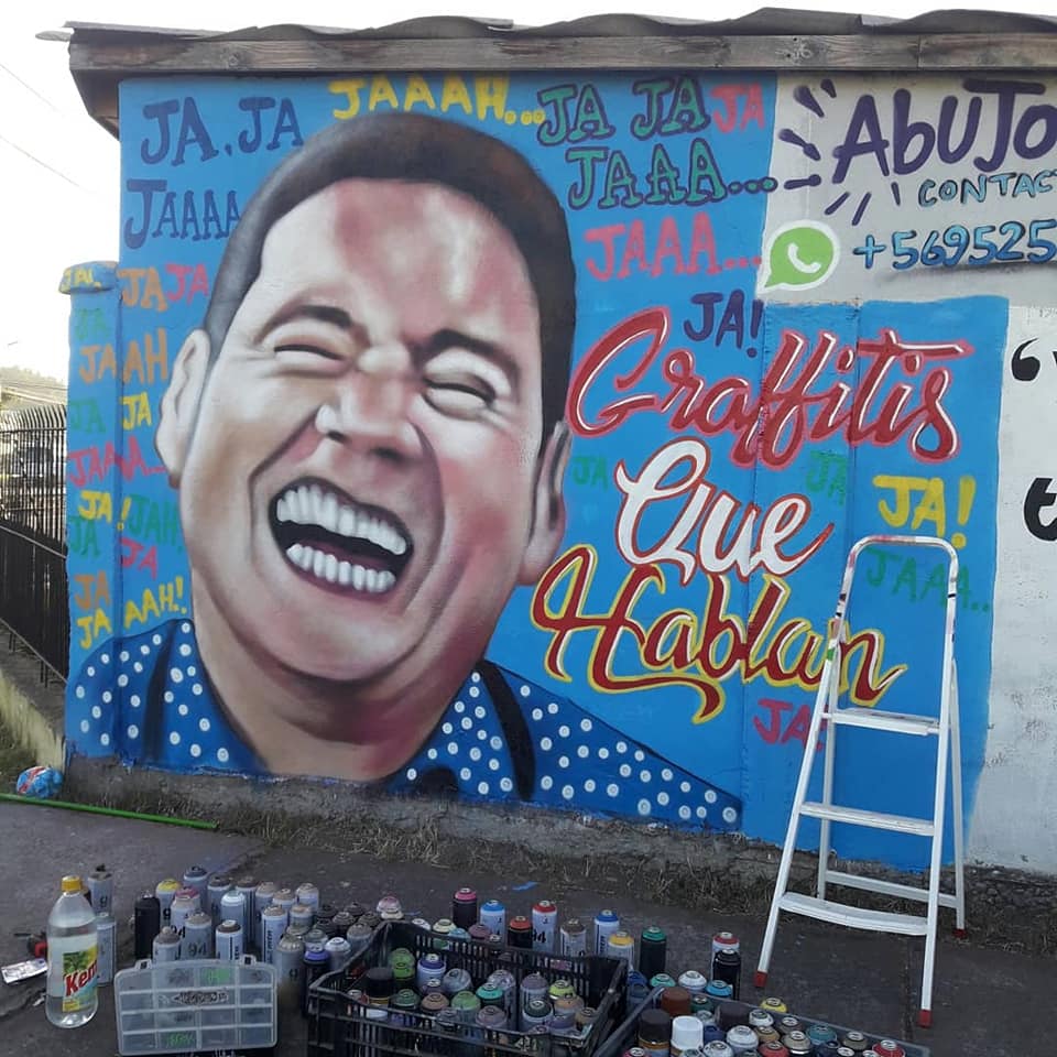 RedMaule's tweet photo. Así fue homenajeado @PANCHOSAAVEDRA en Curicó. El animador destacó el hecho en sus redes sociales. "Que agrande #Abujon es lo más cercano a tener una estrella en el Paseo de la fama ❤️🇨🇱", dijo el comunicador. https://t.co/YoAz1vtAo2